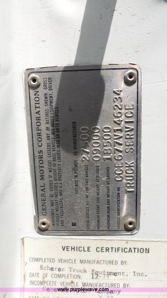 image for item K4593 1977 Chevrolet C65 dump flatbed truck