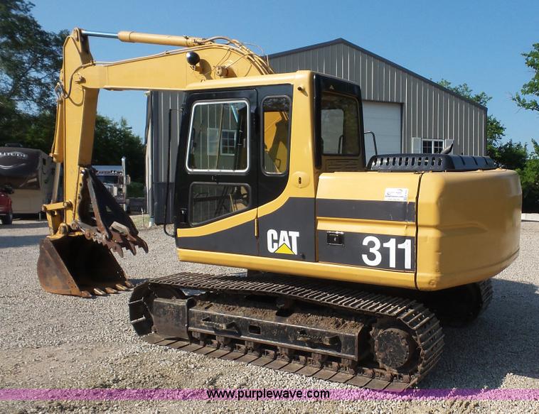 image for item K4622 1995 Caterpillar 311 excavator