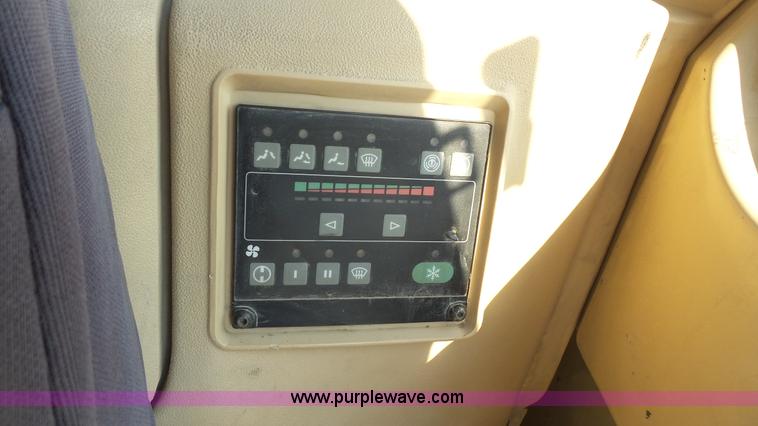 image for item K4622 1995 Caterpillar 311 excavator