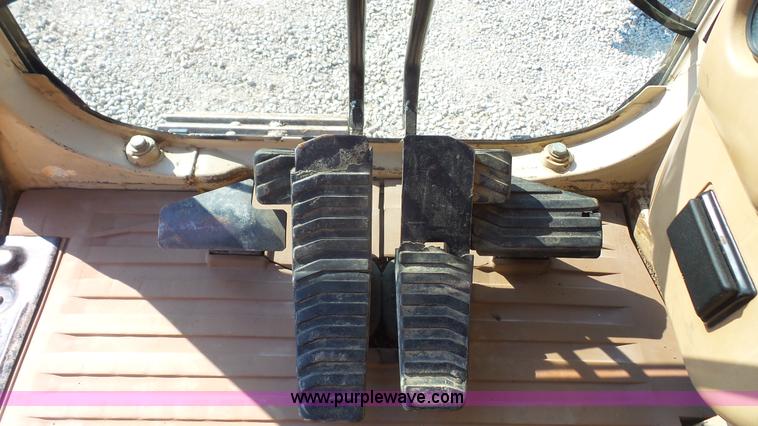 image for item K4622 1995 Caterpillar 311 excavator