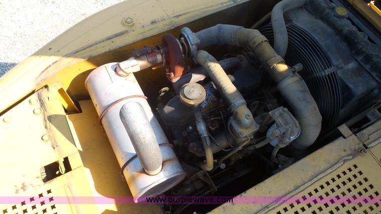 image for item K4622 1995 Caterpillar 311 excavator