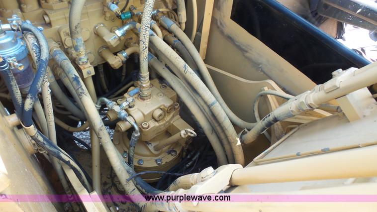 image for item K4622 1995 Caterpillar 311 excavator