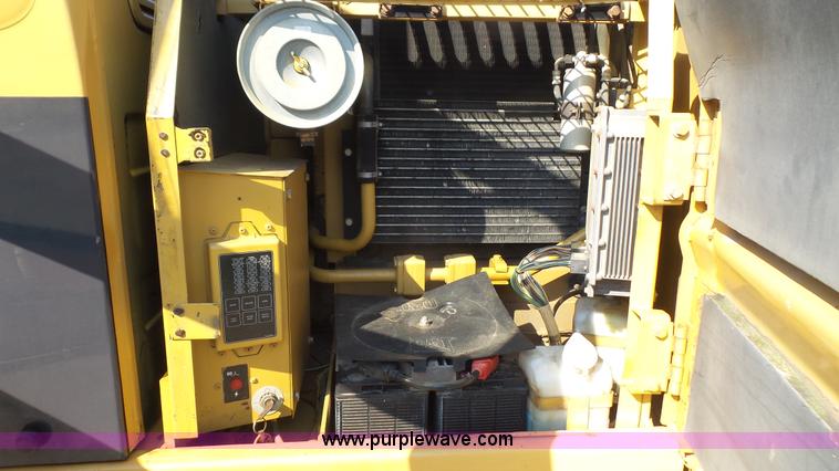 image for item K4622 1995 Caterpillar 311 excavator