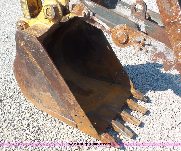 image for item K4622 1995 Caterpillar 311 excavator