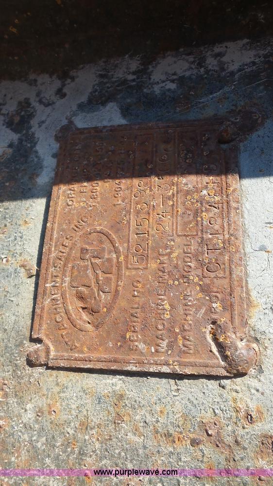 image for item K4622 1995 Caterpillar 311 excavator