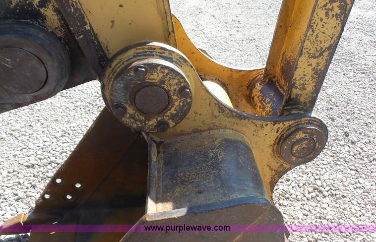 image for item K4622 1995 Caterpillar 311 excavator
