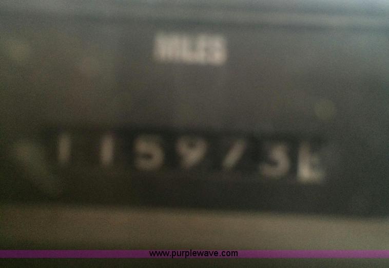 image for item K5079 1993 International 4900 bucket truck