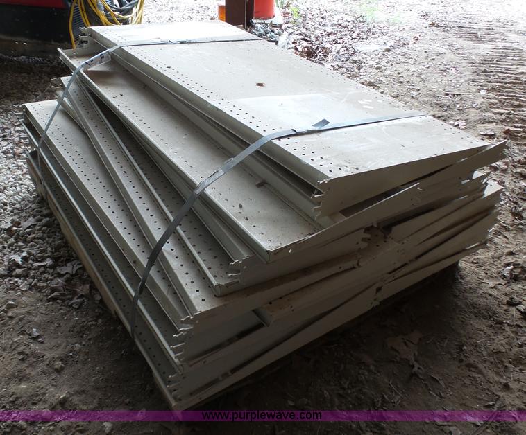 image for item K5392 Retail display shelving