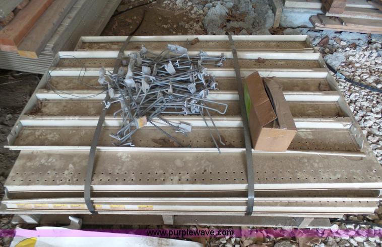 image for item K5392 Retail display shelving