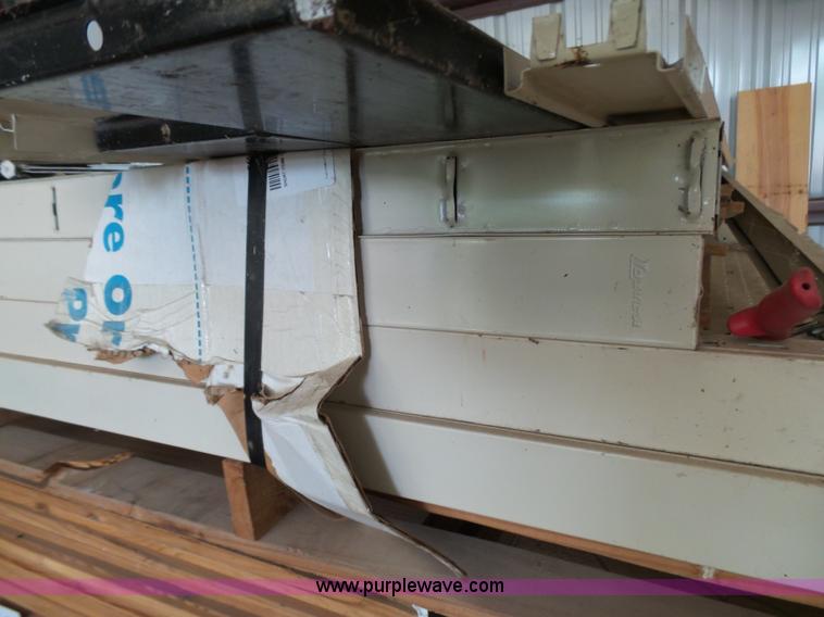 image for item K5392 Retail display shelving