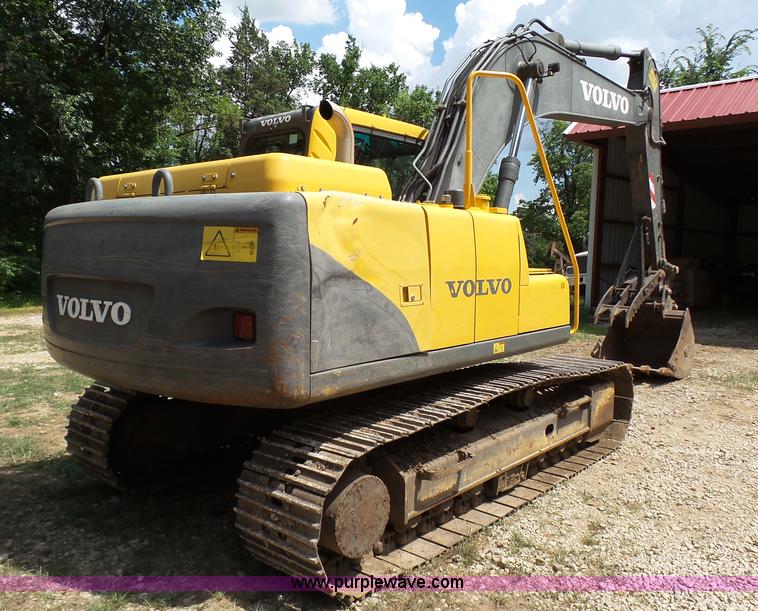 image for item K5393 2005 Volvo EC160B excavator