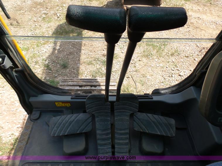 image for item K5393 2005 Volvo EC160B excavator