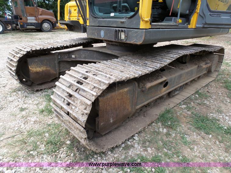 image for item K5393 2005 Volvo EC160B excavator