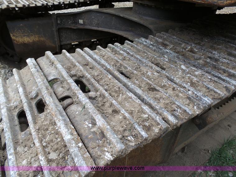 image for item K5393 2005 Volvo EC160B excavator