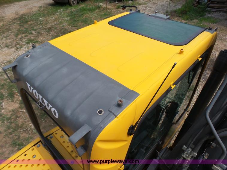 image for item K5393 2005 Volvo EC160B excavator