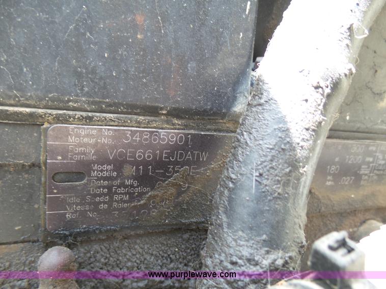 image for item K5396 1998 International 9100 semi truck