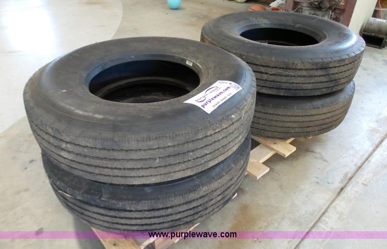 image for item K5404 (4) Sumitomo tires