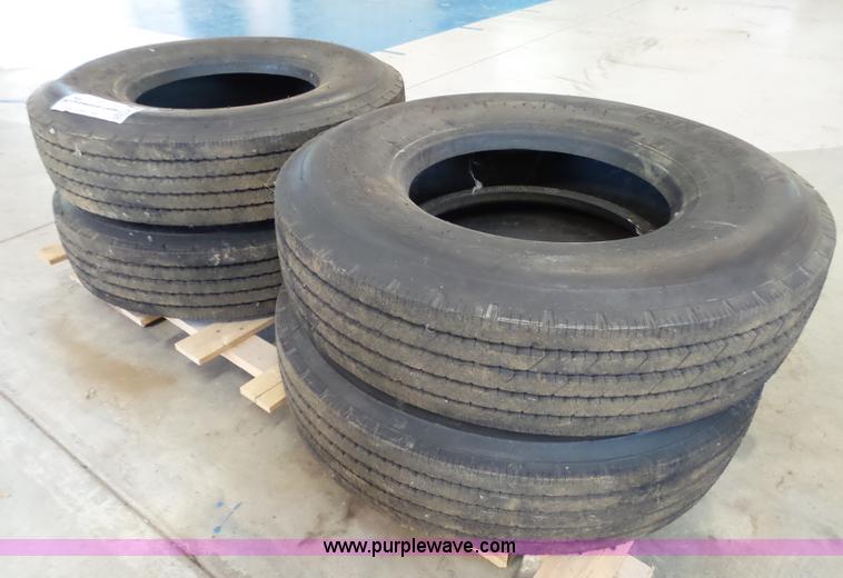 image for item K5404 (4) Sumitomo tires