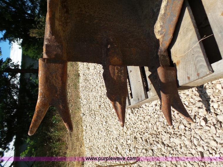 image for item K5412 Caterpillar backhoe bucket