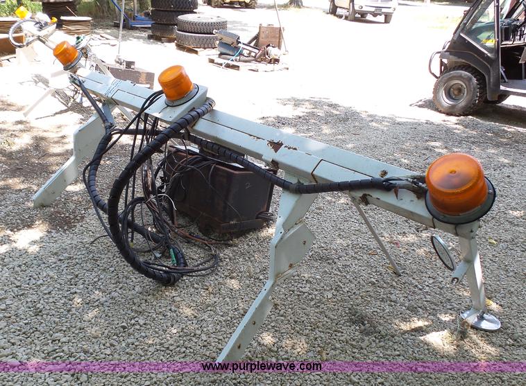 image for item K5414 Electric over hydraulic extendable mirrors and lights