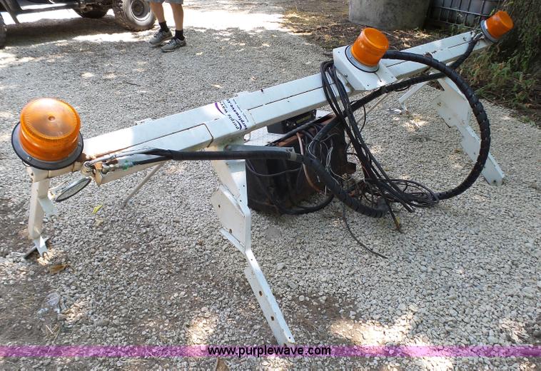 image for item K5414 Electric over hydraulic extendable mirrors and lights