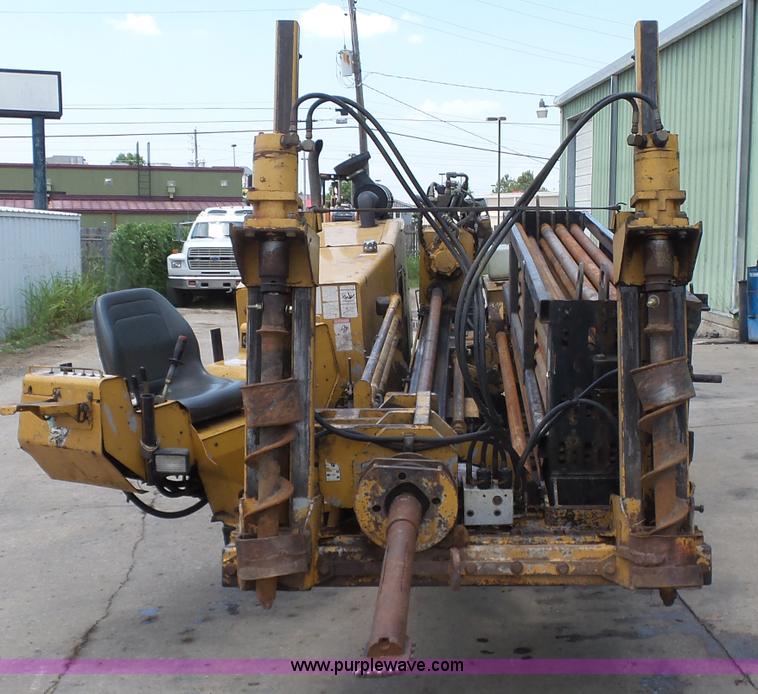 image for item K7111 2000 Vermeer D24X40A directional boring unit