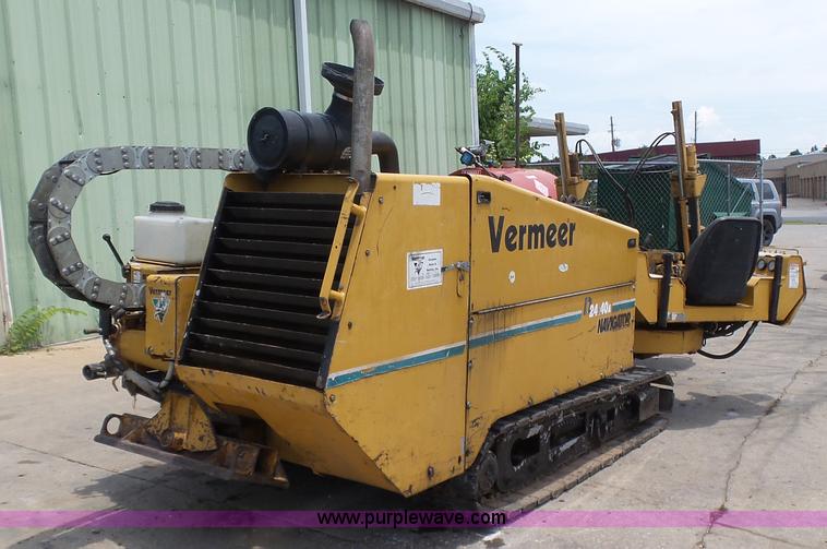 image for item K7111 2000 Vermeer D24X40A directional boring unit