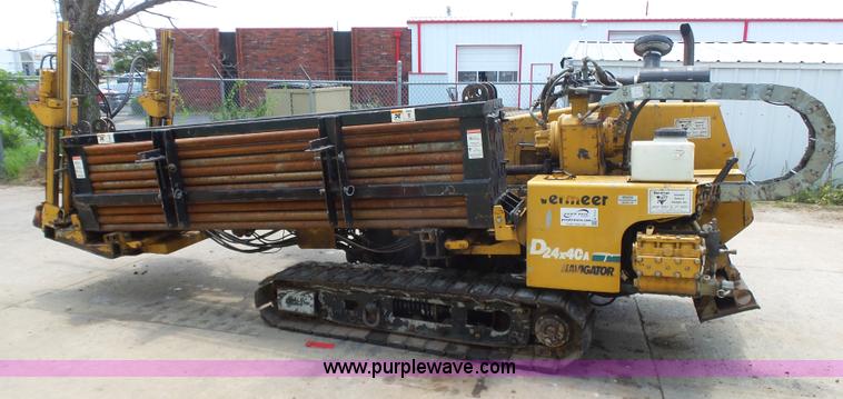 image for item K7111 2000 Vermeer D24X40A directional boring unit