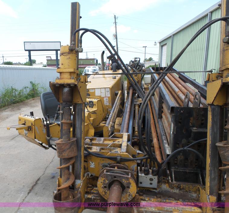 image for item K7111 2000 Vermeer D24X40A directional boring unit