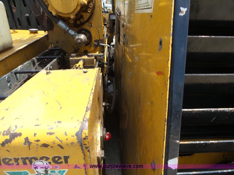 image for item K7111 2000 Vermeer D24X40A directional boring unit