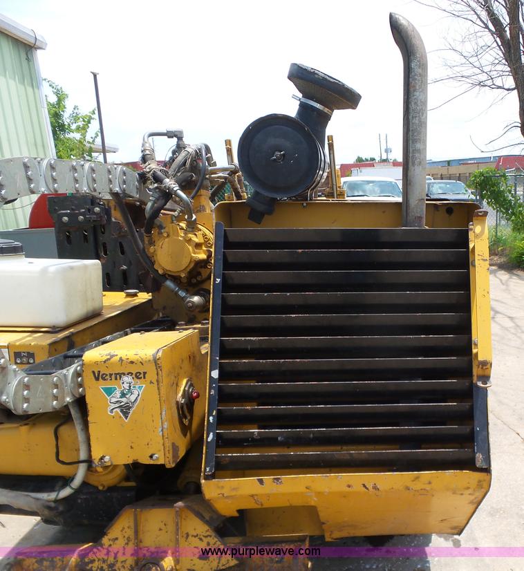 image for item K7111 2000 Vermeer D24X40A directional boring unit