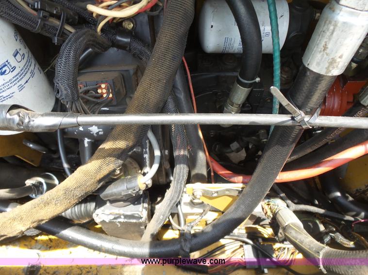 image for item K7111 2000 Vermeer D24X40A directional boring unit