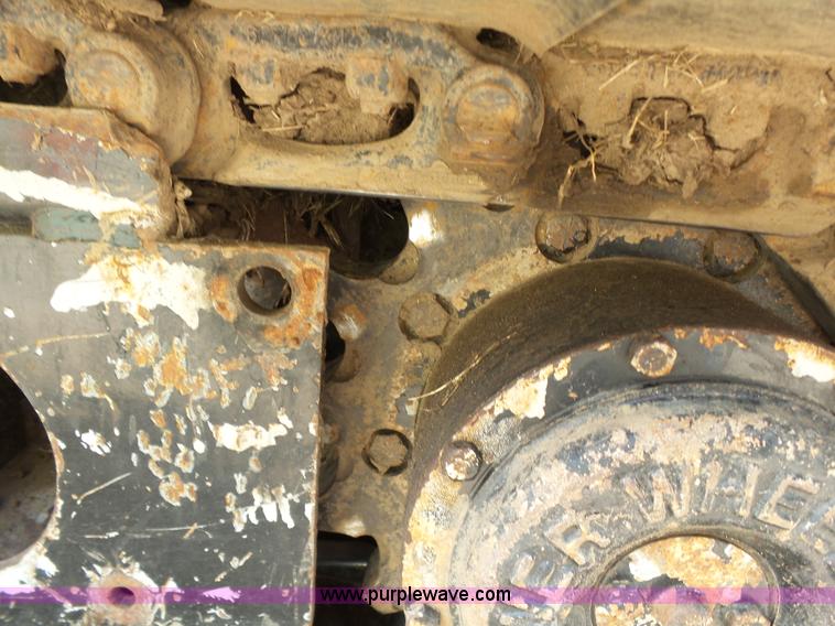 image for item K7111 2000 Vermeer D24X40A directional boring unit