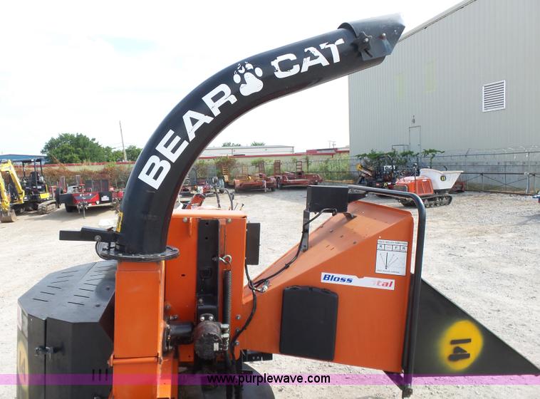 image for item K7112 2007 Bear Cat 76824 chipper