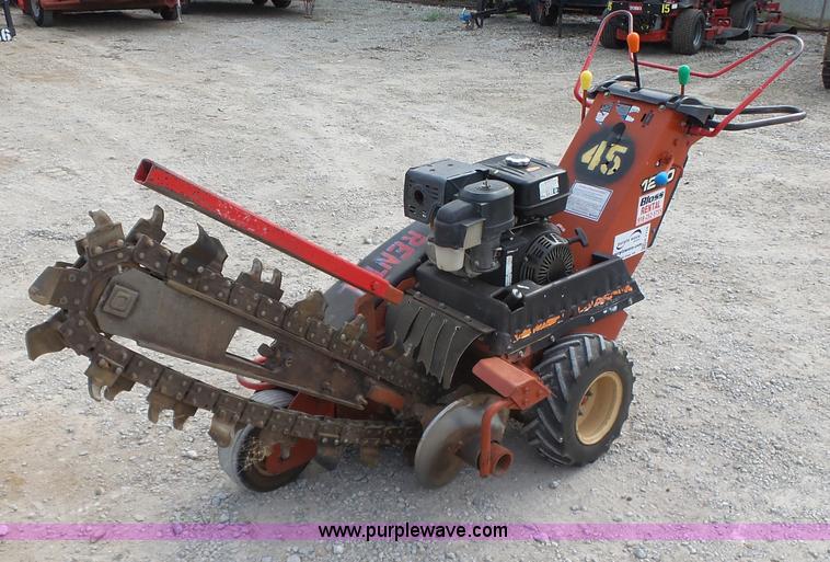 image for item K7115 2007 Ditch Witch 1230 trencher