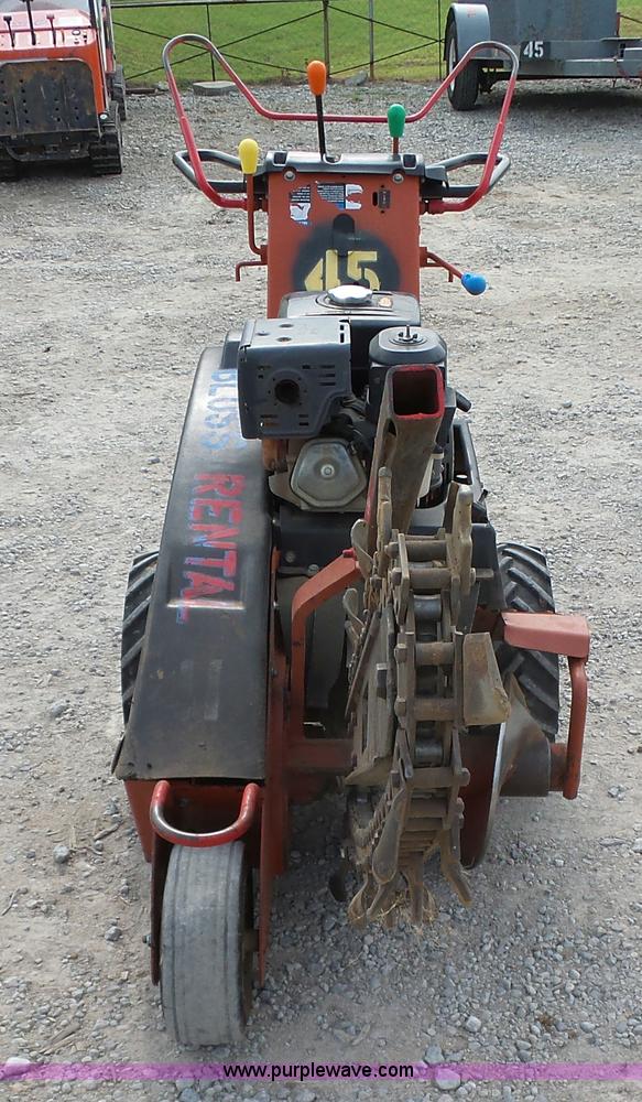 image for item K7115 2007 Ditch Witch 1230 trencher