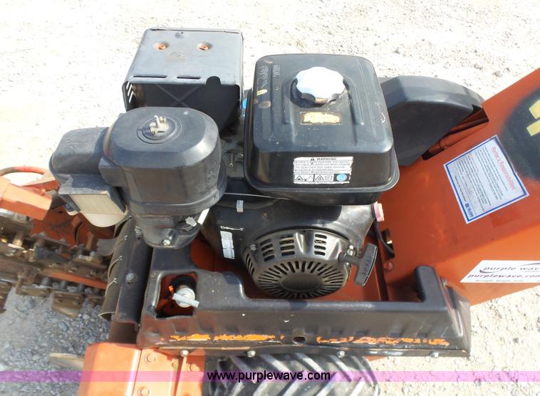 image for item K7115 2007 Ditch Witch 1230 trencher