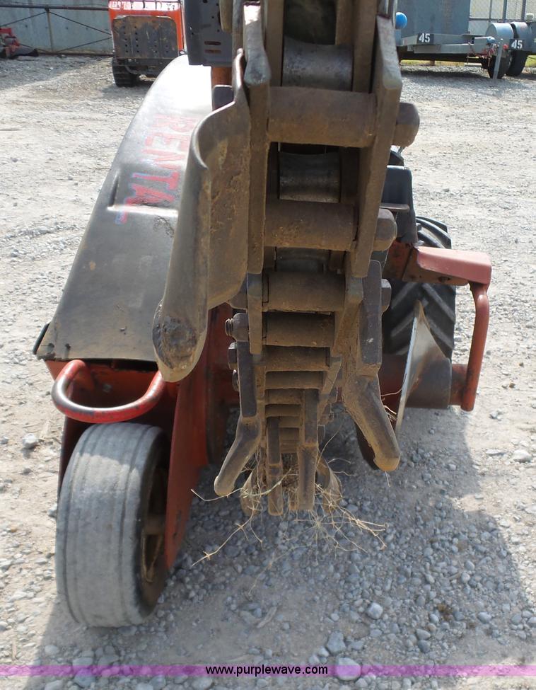 image for item K7115 2007 Ditch Witch 1230 trencher