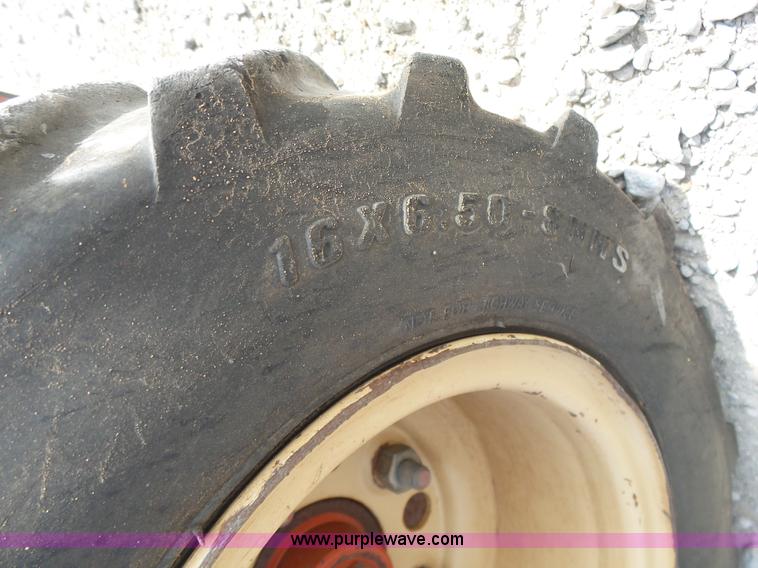 image for item K7115 2007 Ditch Witch 1230 trencher