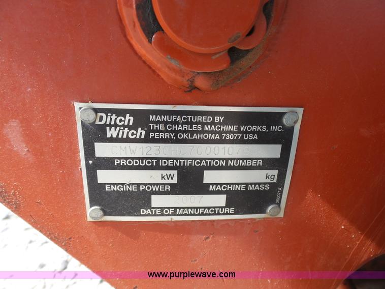 image for item K7115 2007 Ditch Witch 1230 trencher