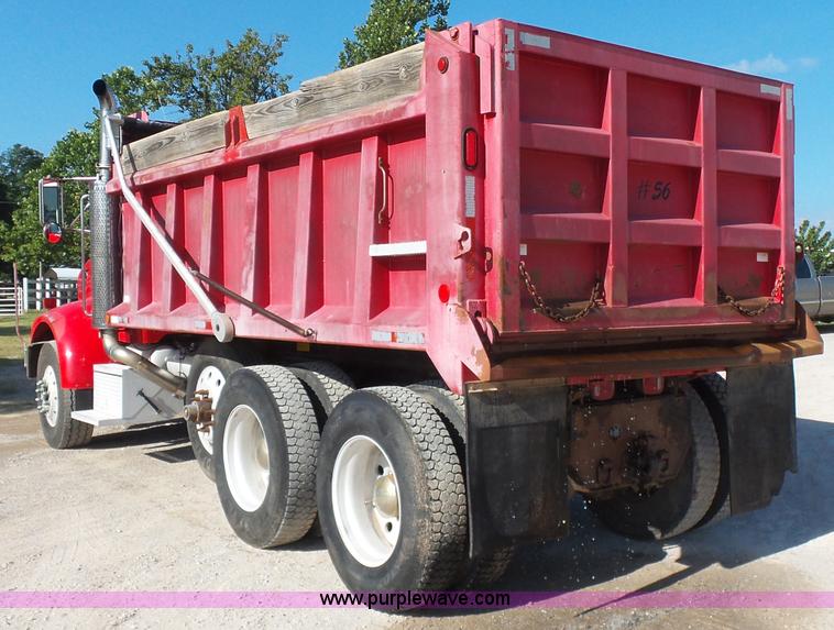 image for item K7119 2003 Peterbilt 330 dump truck