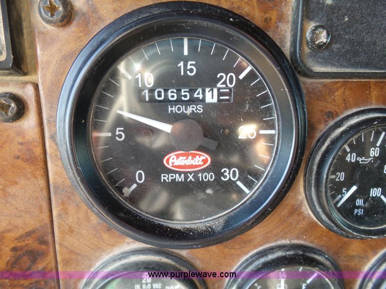 image for item K7119 2003 Peterbilt 330 dump truck