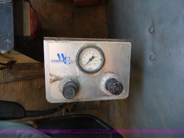 image for item K7119 2003 Peterbilt 330 dump truck