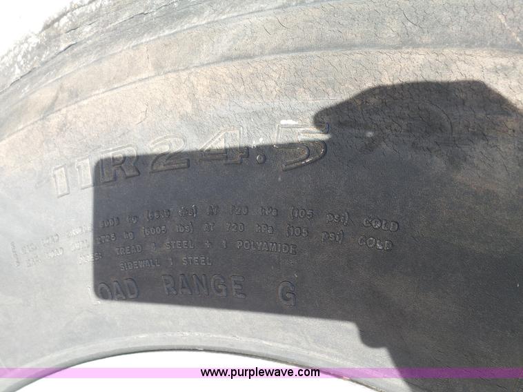 image for item K7119 2003 Peterbilt 330 dump truck