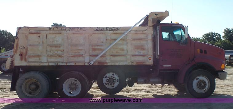 image for item K7120 1999 Sterling L8513 dump truck