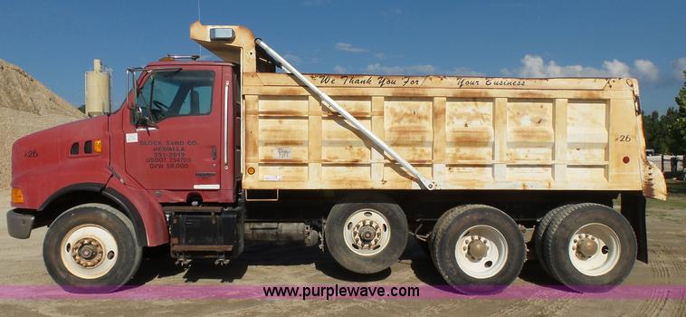 image for item K7120 1999 Sterling L8513 dump truck