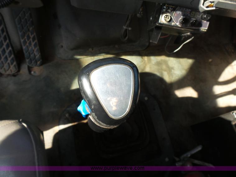 image for item K7120 1999 Sterling L8513 dump truck