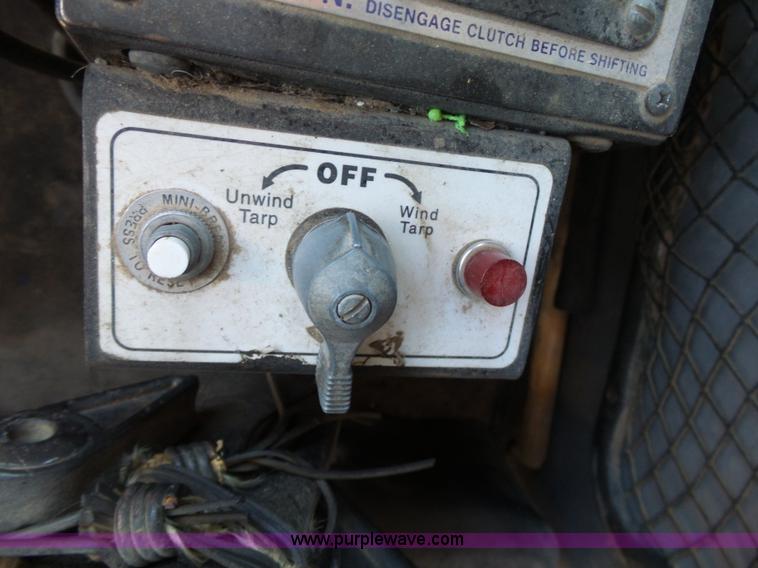 image for item K7120 1999 Sterling L8513 dump truck