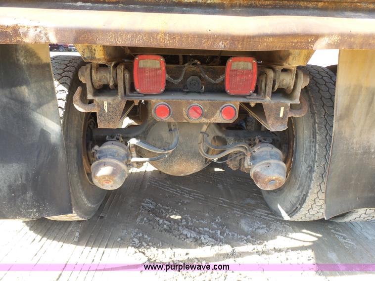 image for item K7120 1999 Sterling L8513 dump truck