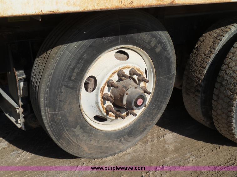 image for item K7120 1999 Sterling L8513 dump truck